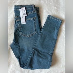 Topshop Jamie Jeans (Blue) - W28 L30